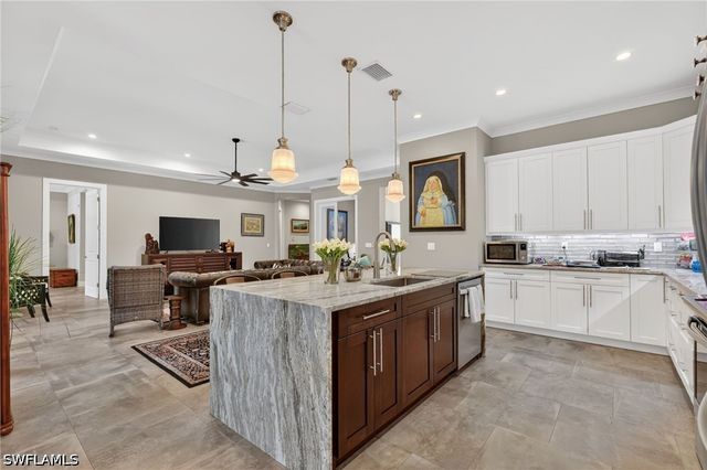 163 19th ST NW, Naples, FL 34120