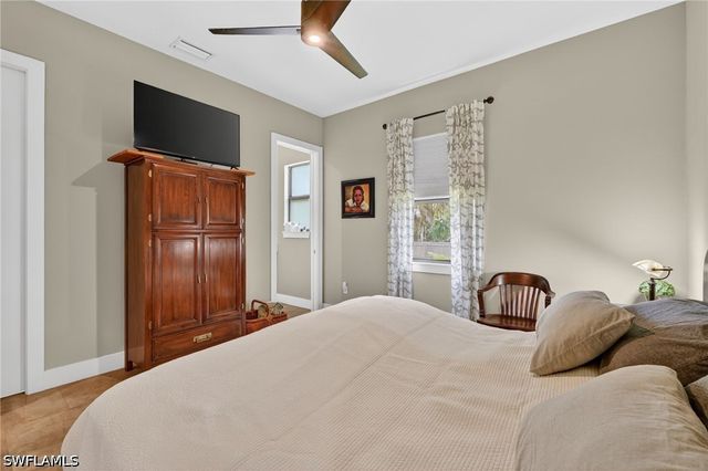 163 19th ST NW, Naples, FL 34120