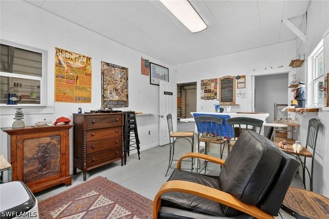 163 19th ST NW, Naples, FL 34120