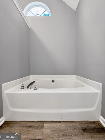 224 Stillwater Court, Hampton, GA 30228