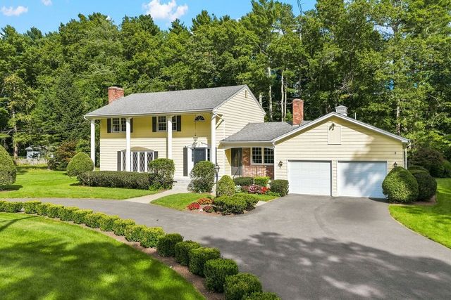 45 Wheeler St, Rehoboth, MA 02769