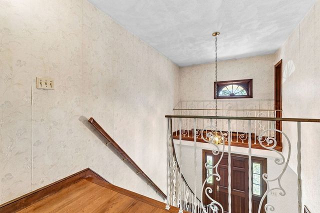 45 Wheeler St, Rehoboth, MA 02769