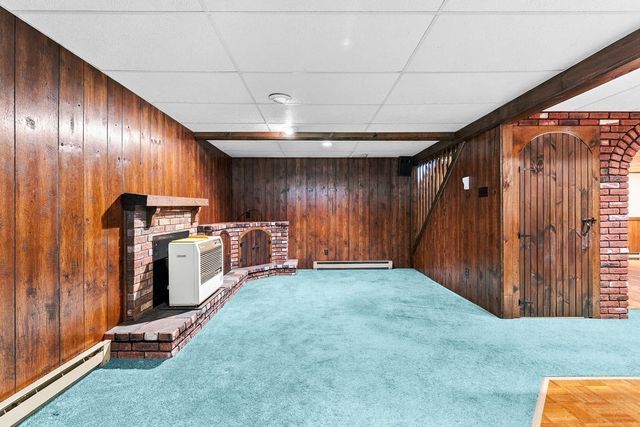 45 Wheeler St, Rehoboth, MA 02769