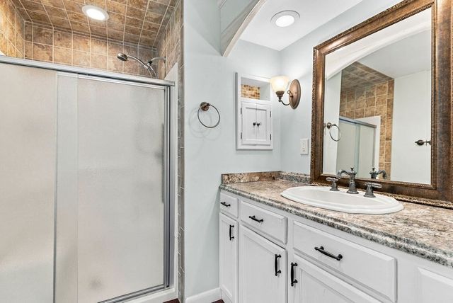 45 Wheeler St, Rehoboth, MA 02769