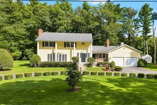 45 Wheeler St, Rehoboth, MA 02769