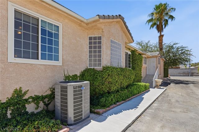 6040 North Monte Cristo Way, Las Vegas, NV 89130