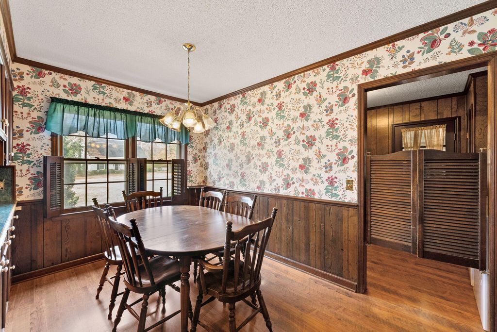 Image 7 of property listing at 506 Witherspoon Street, Kingstree, SC 29556