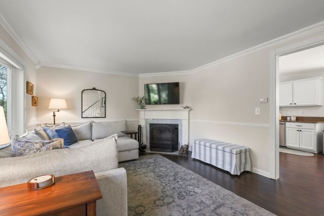 36 Winston, Bourne, MA 02532