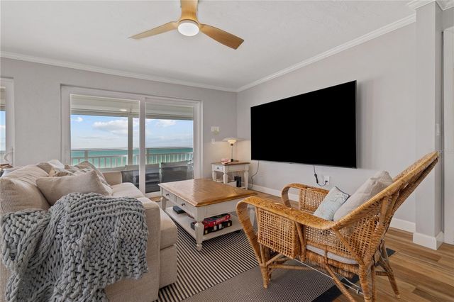 555 GULF WAY 6S, St Pete Beach, FL 33706