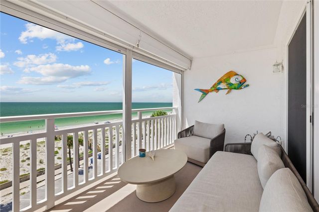 555 GULF WAY 6S, St Pete Beach, FL 33706
