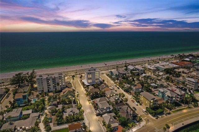 555 GULF WAY 6S, St Pete Beach, FL 33706