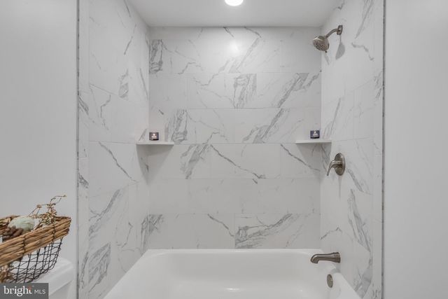 9301 BROOKWOOD PL, White Plains, MD 20695