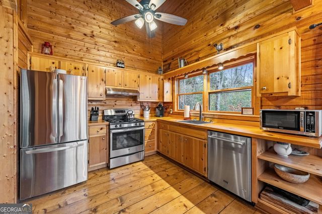 1822 Hidden Lake Drive, Cherry Log, GA 30522
