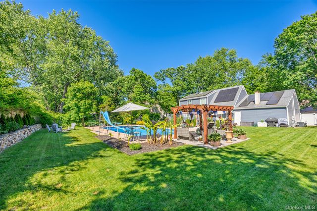 26 Harford Drive, Coram, NY 11727