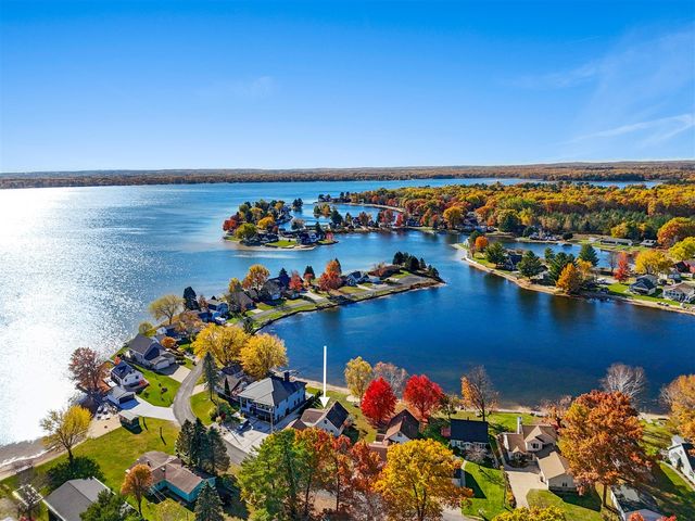 6789 W Redman Drive, Lake City, MI 49651