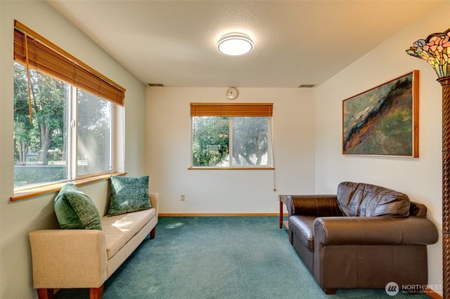 1004 NE 84th Avenue, Vancouver, WA 98664
