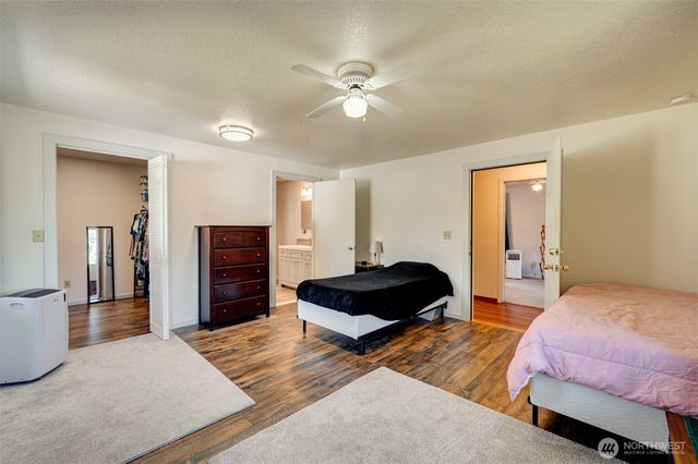 1004 NE 84th Avenue, Vancouver, WA 98664