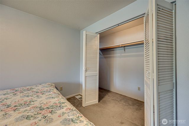 1004 NE 84th Avenue, Vancouver, WA 98664