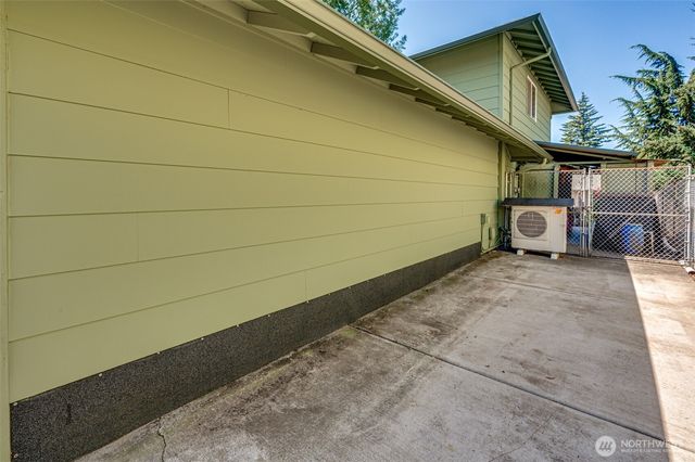 1004 NE 84th Avenue, Vancouver, WA 98664