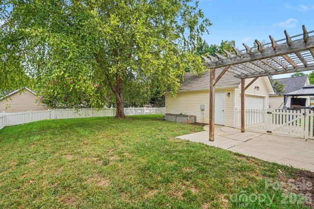 10139 Caldwell Depot Road, Cornelius, NC 28031