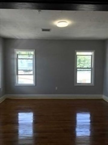 545 Park Avenue 2, Worcester, MA 01603