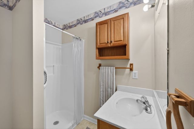 833 Blakemore Rd, Dickson, TN 37055