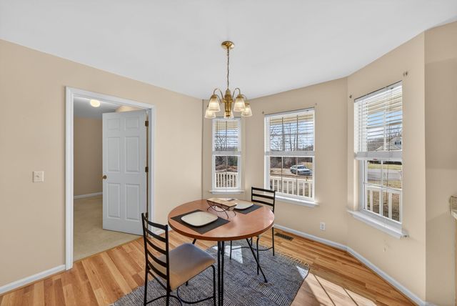 833 Blakemore Rd, Dickson, TN 37055