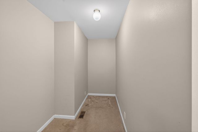 833 Blakemore Rd, Dickson, TN 37055