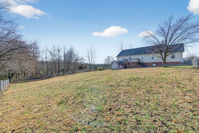 833 Blakemore Rd, Dickson, TN 37055