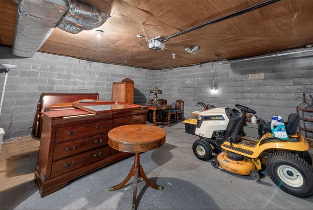 833 Blakemore Rd, Dickson, TN 37055