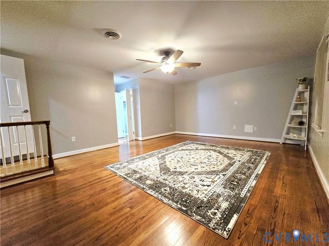 7419 Sandlewood Dr, Chesterfield, VA 23235