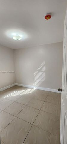 7808 SW 7th St 7808, North Lauderdale, FL 33068