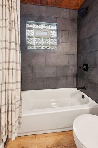 6316 Morgan AVENUE, Milwaukee, WI 53220