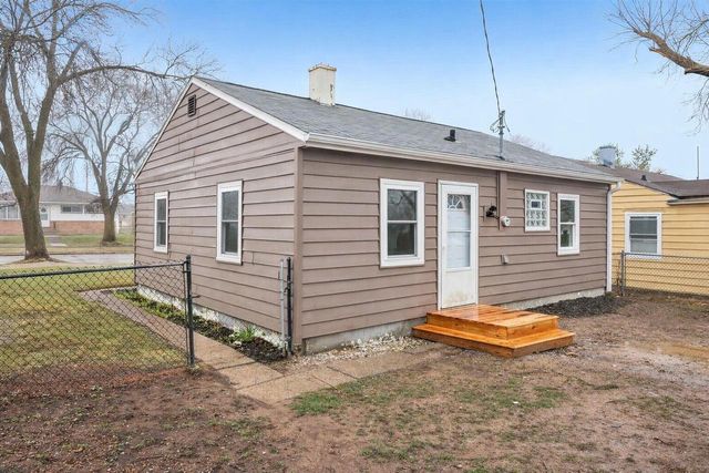 6316 Morgan AVENUE, Milwaukee, WI 53220