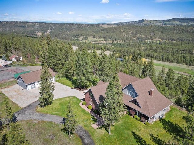 305 W Viewmont Ln, Spokane, WA 99224
