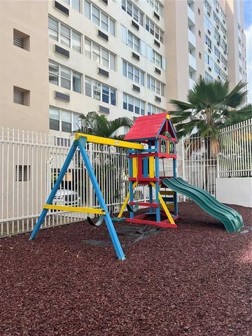 6410 ISLA VERDE AVENUE 2-E, Carolina, PR 00979