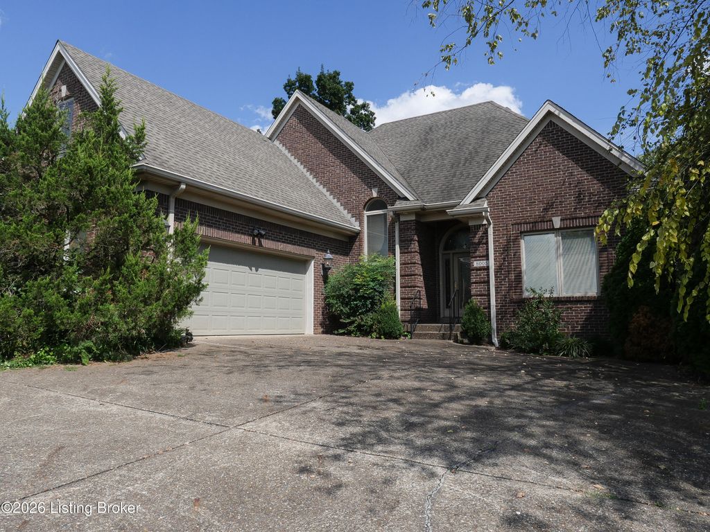 8005 Kendrick Crossing Ln, Louisville, KY 40291