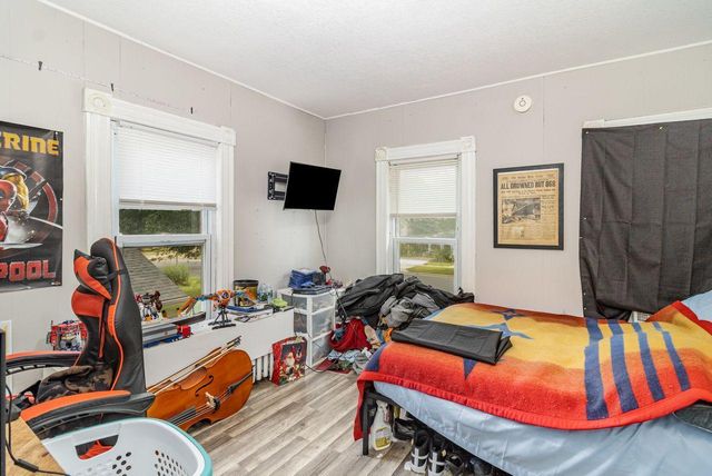 656 2nd Street N, Bayport, MN 55003