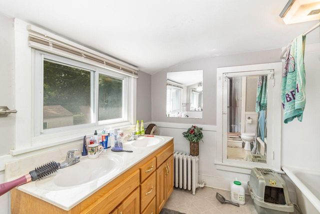 656 2nd Street N, Bayport, MN 55003