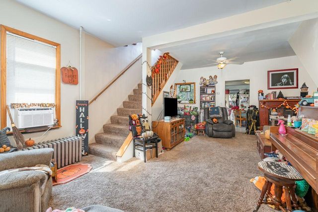 656 2nd Street N, Bayport, MN 55003