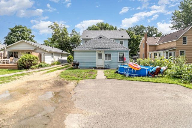 656 2nd Street N, Bayport, MN 55003