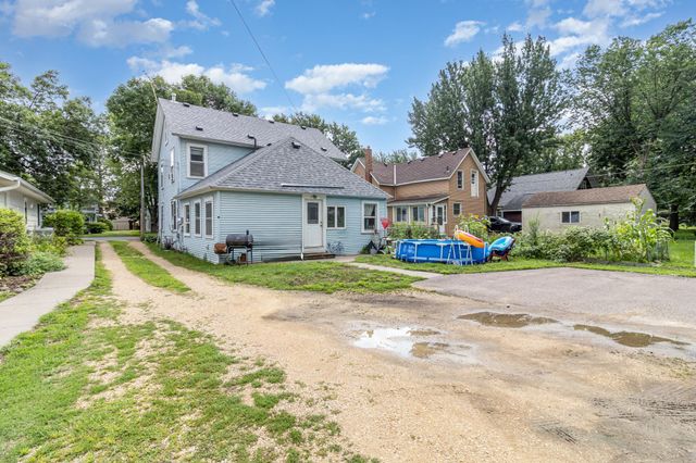 656 2nd Street N, Bayport, MN 55003