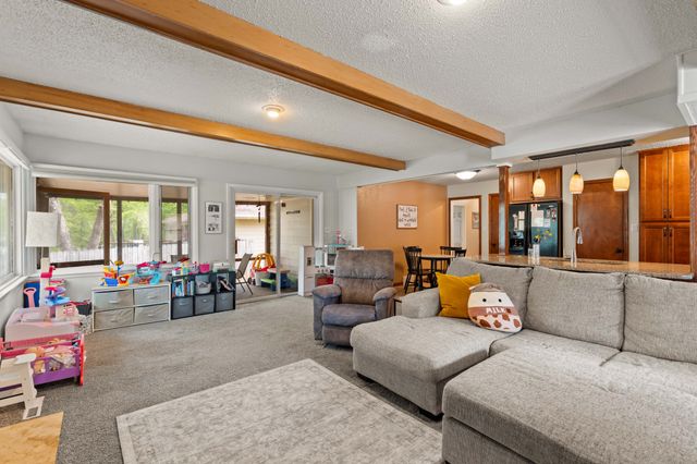 4316 41st Street, Des Moines, IA 50310