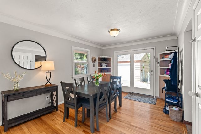 4316 41st Street, Des Moines, IA 50310