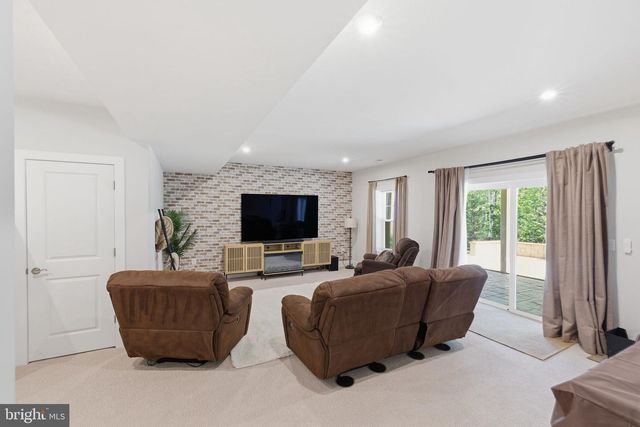 8678 SYCAMORE SPRINGS WAY, Manassas, VA 20112