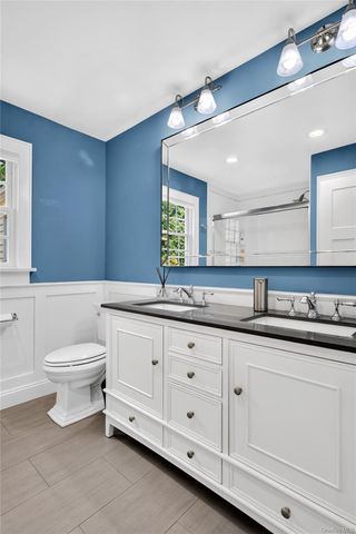 165 Brook Street, Garden City, NY 11530