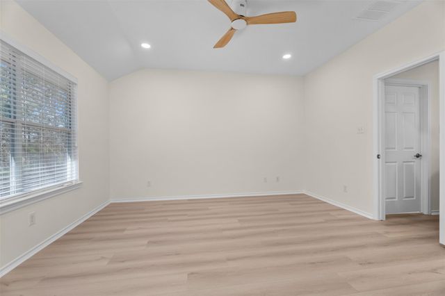 11 Whitekirk Place, Magnolia, TX 77354