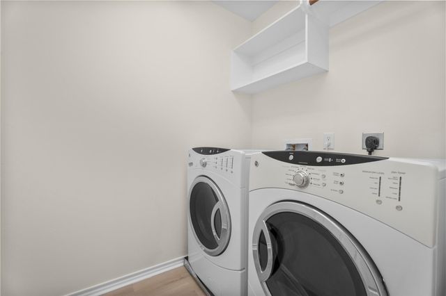 11 Whitekirk Place, Magnolia, TX 77354