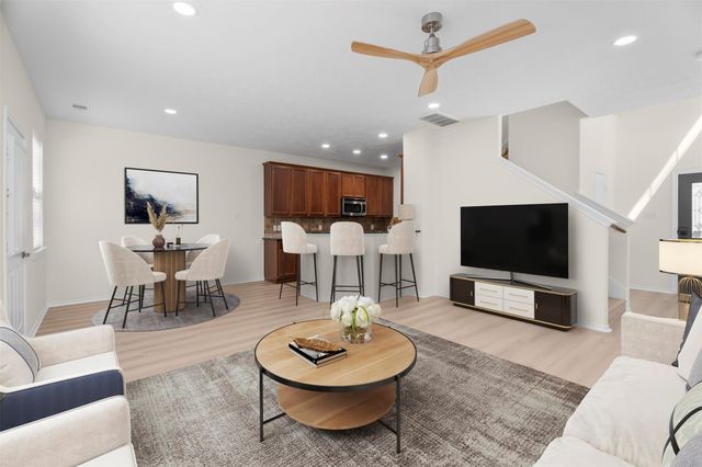 11 Whitekirk Place, Magnolia, TX 77354