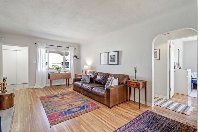 4204 Brockmont Avenue NE, Albuquerque, NM 87108